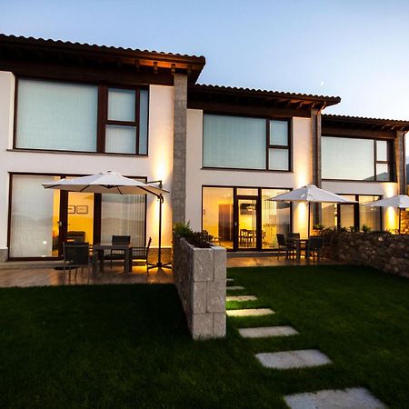 Bufones De Pria Apartamentos Rurales Garaña エクステリア 写真