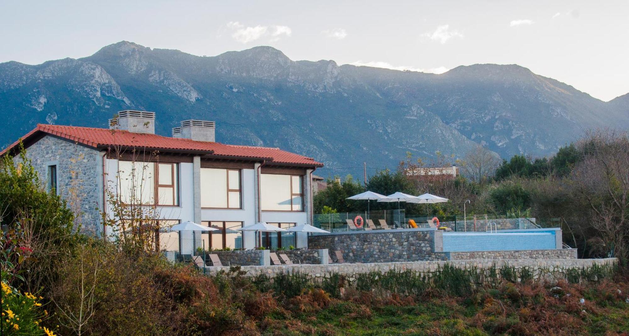Bufones De Pria Apartamentos Rurales Garaña エクステリア 写真