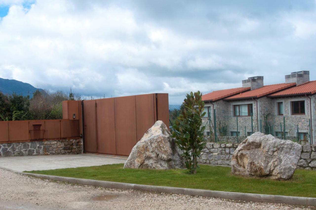 Bufones De Pria Apartamentos Rurales Garaña エクステリア 写真
